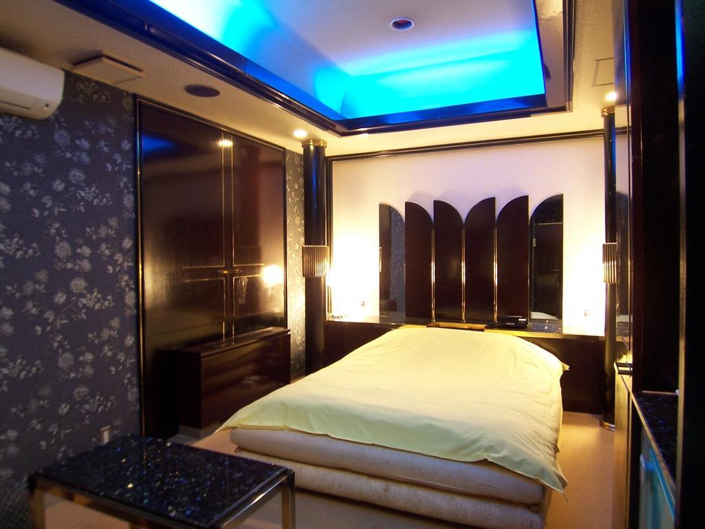 Hotel Pyramid (Adults Only) Himeji Zewnętrze zdjęcie